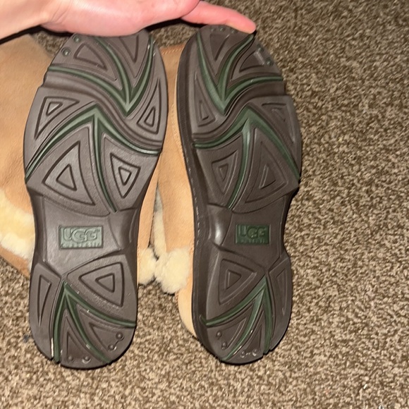 COPY - UGG sunburst tall boots good used condition! - Picture 3 of 7